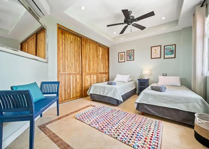 Ocean View In Steps To The